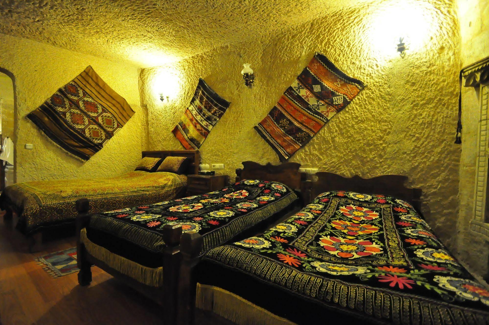 מלון גורמה Kismet Cave House מראה חיצוני תמונה